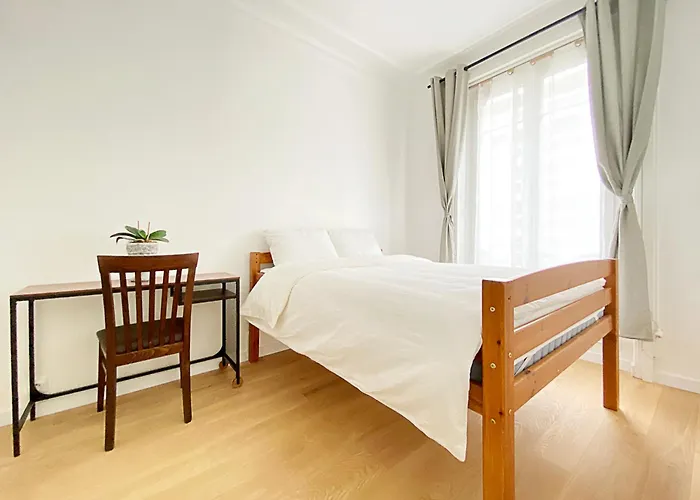 Cosy Flat 75m2 Close To Eiffel Tower Apartamento París